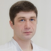 Симаков Роман Юрьевич, хирург