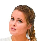 Голова Александра Дмитриевна, стоматолог-терапевт