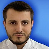 Хазиков Умид Акрамович, стоматолог-терапевт