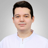 Белялов Данияр Эльдарович, стоматолог-хирург