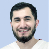 Амаханов Замир Валерийевич, челюстно-лицевой хирург