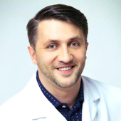 Садыков Аслан Игоревич, дерматовенеролог