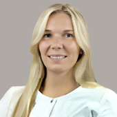 Мельниковская Екатерина Владимировна, стоматолог-терапевт