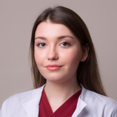 Лебедева Ксения Денисовна, офтальмолог