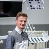 Ткаченко Николай Николаевич, стоматолог-терапевт