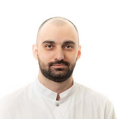 Багулов Артем Анзорович, стоматолог-терапевт