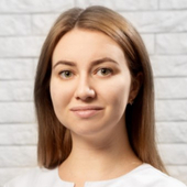 Мороз Анастасия Олеговна, стоматолог-хирург