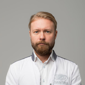 Редин Роман Романович, пластический хирург