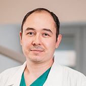 Галяутдинов Ильнур Айратович, стоматолог-терапевт