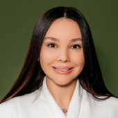 Аксенова Эльмира Ильсуровна, врач-косметолог