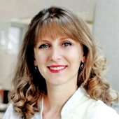 Овчаренко Юлия Ивановна, стоматолог-терапевт