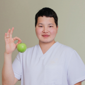 Юмсурунов Денис Дмитриевич, стоматолог-хирург