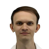 Ефимик Михаил Витальевич, стоматолог-хирург