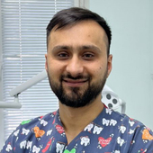 Навид Хакими, стоматолог-хирург