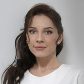 Павлова Илона Владимировна, стоматолог-терапевт