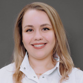 Арчакова Надежда Сергеевна, стоматолог-терапевт