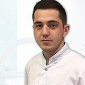 Алиханов Алихан Гусейнович, стоматолог-хирург