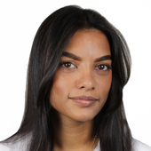 Пакова Яна Нишантовна, стоматолог-терапевт