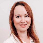 Сафарова Элиза Рустемовна, стоматолог-терапевт