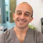 Саркисян Карен Иванович, стоматолог-терапевт