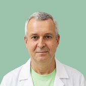 Уманский Владислав Александрович, хирург
