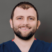 Левдин Виталий Ильгамович, стоматолог-ортопед