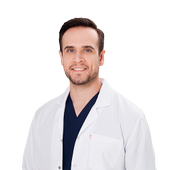 Акимов Андрей Юрьевич, нейрохирург