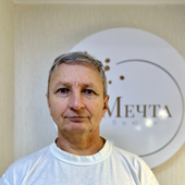 Смирнов Владимир Иванович, массажист