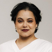 Геюшова Яна Набиевна, стоматолог-хирург