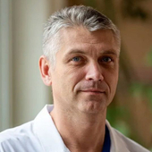 Баитов Владислав Сергеевич, ортопед