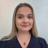 Еремина Яна Геннадьевна, стоматолог-терапевт