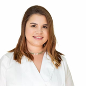 Груздева Юлия Евгеньевна, стоматолог-терапевт