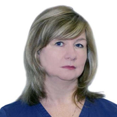 Комарницкая Екатерина Альбертовна, пародонтолог