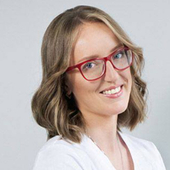 Кобыльченко Анна Александровна, массажист