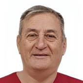 Дугоев Рашит Хаджимуратович, массажист