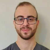 Степанян Тигран Арменович, стоматолог-терапевт