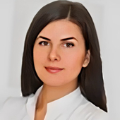 Романова Анна Олеговна, стоматолог-терапевт