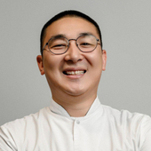 Коноров Сактар Исатаевич, оптометрист