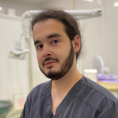 Шарафутдинов Равиль Равшанович, стоматолог-терапевт