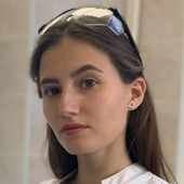 Старцева Валерия Юрьевна, стоматолог-терапевт