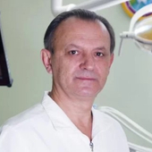Внучков Андрей Николаевич, стоматолог-хирург
