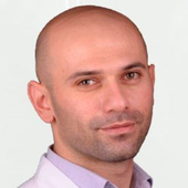 Геворгян Артем Альбертович, стоматолог-ортопед