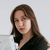 Пугачева Алена Алексеевна, стоматолог-терапевт