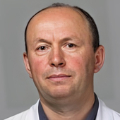 Коробейник Юрий Владимирович, спортивный врач