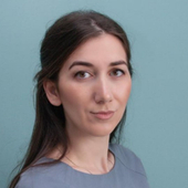 Атабаева Аминат Лабозановна, стоматолог-терапевт