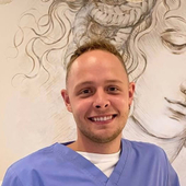 Пришельцев Василий Янович, стоматолог-терапевт