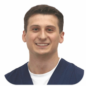 Чуднов Александр Александрович, стоматолог-терапевт