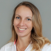 Форкампф-Лауэ Ксения Михайловна, стоматолог-терапевт