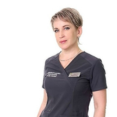 Смага Александра Юрьевна, стоматолог-терапевт