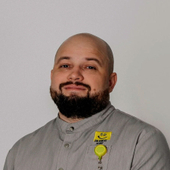 Матвеичев Владимир Евгеньевич, стоматолог-ортопед